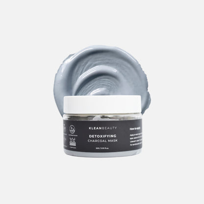 Detoxifying Charcoal Mask🖤
